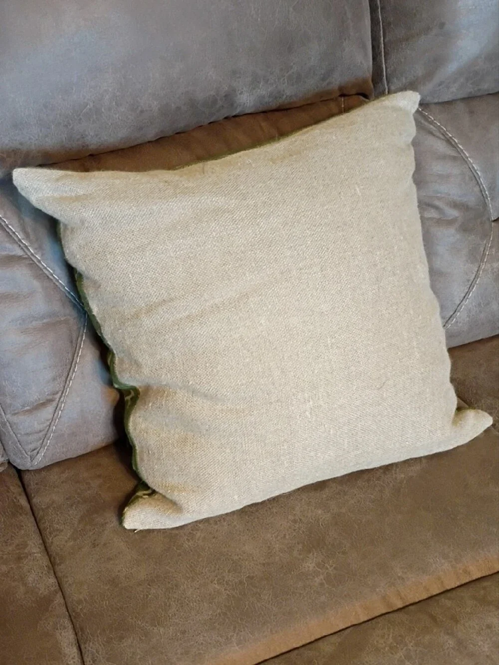 Holiday 'Joy' Decorative Throw Pillow - Green